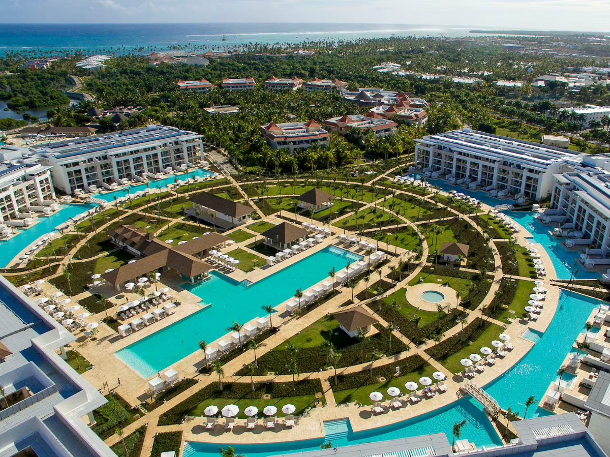Falcon Resort