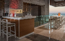 Haven Moet Corner