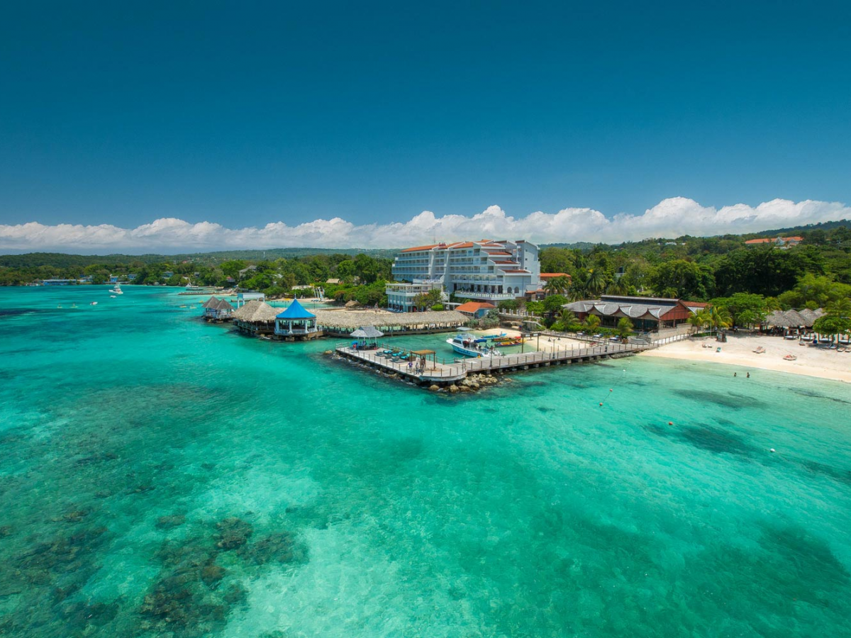 HOTEL SANDALS ROYAL PLANTATION (ADULTS ONLY) | ⋆⋆⋆⋆⋆ | OCHO RIOS, JAMAICA |  SEASON DEALS FROM $588