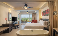Wyndham Alltra Rivieria Nayarit Junior Suite