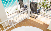 suite ocean view jacuzzi