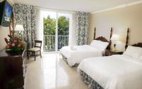 Breezes Resort Bahamas - Classic Room