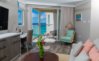 Sea Breeze Beach House - Two Bedroom Family Suite