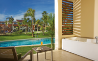 Punta Cana Breathless ALLURE JUNIOR SUITE Swim Up Terrace 