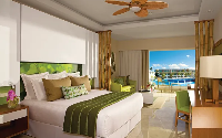 Dreams Onyx Preferred Club Junior Suite Pool View