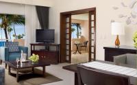 Dreanm Palm Beach Punta Cana - Preferred Club Honeymoon Suite wi