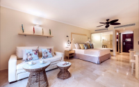 Grand Palladium Palace Junior Suite Garden View Living