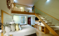 Palace Loft Suite Garden View