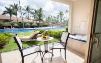 The Majestic Colonia Resort - Majestic Junior Suite Swim Up