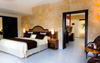 Sirenis Punta Cana Resort Casino & Aquagames Dominican Republic - Junior Suite 