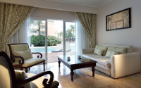 Palladium Punta Cana Swim Up Suite Living
