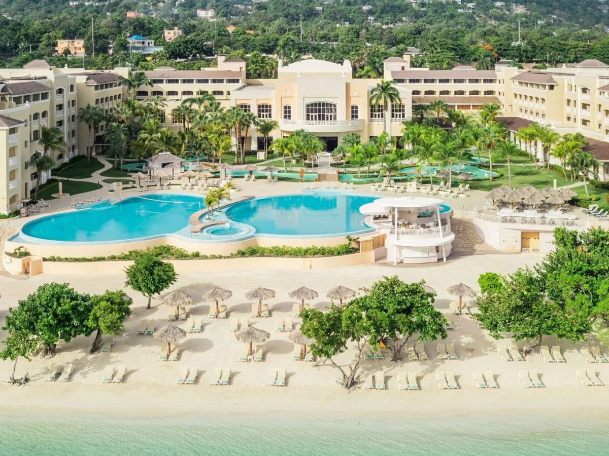 Iberostar Waves Rose Hall Beach