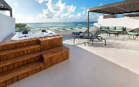 Privilege Rooftop Juinior Suite Jacuzzi