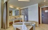 Royalton Negril Resort & Spa Jamaica - Luxury Junior Swim Out Suite