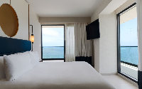 AVA Panoramic Suite