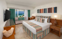 Grand Oasis Palm Superior Room