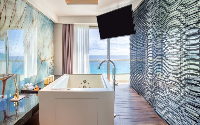 live aqua beach resort cancun presidential suite tub