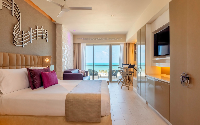 Planet Hollywood Playa Mujeres Star Class Jr Suite