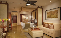 Secrets Playa Mujeres Junior Suite