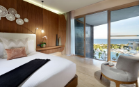 TRS CORAL LOFT SUITE