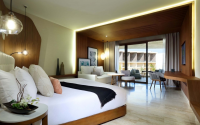 TRS CORAL HOTEL JUNIOR SUITE ROOM 