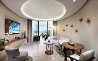 TRS Coral Loft Suite Jacuzzi Ocean View Interior