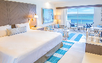 Alltra family Oceanfront Junior Suite