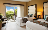 deluxe room at the fives beach quintana  