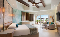 Hilton playa Del Carmen Junior Suite oceanfront walkout king
