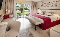 privileged romance deluxe room 2