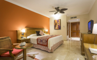 Grand Palladium Colonial Resort & Spa- Connecting Suite