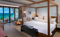 Unico Alcoba Ocean Front